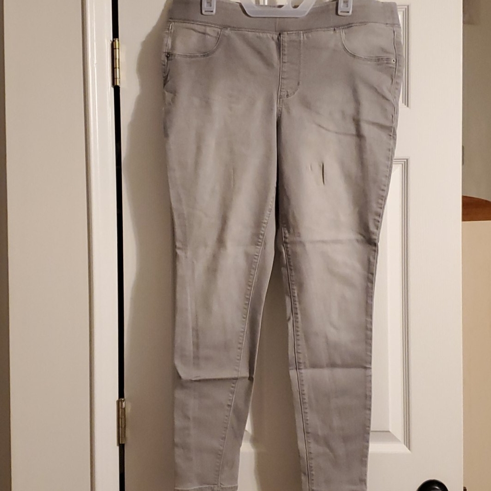 Old Navy Rockstar mid rise jeans